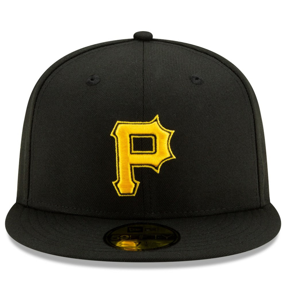 Pittsburgh Pirates New Era Alternate 2 Authentic Collection On-Field 59FIFTY Fitted Hat Lifestyle