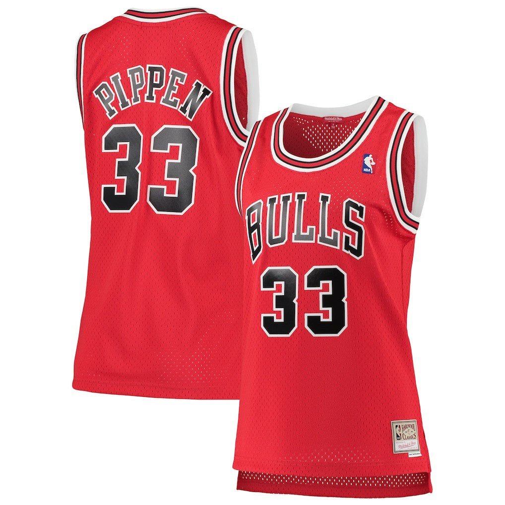 Mitchell & Ness - Scottie Pippen Chicago Bulls Women's 1997/98 Hardwood Classics Swingman Jersey - Red