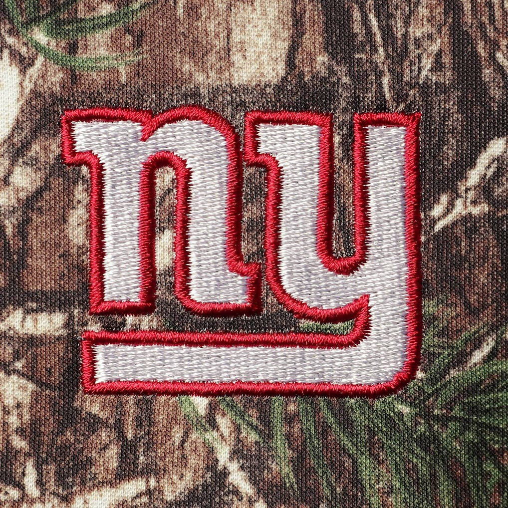 New York Giants Dunbrooke Circle Champion Tech Fleece Pullover Hoodie Realtree Camo - NFL