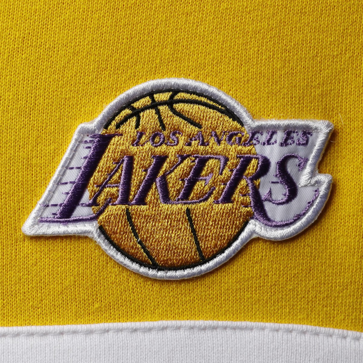 Mitchell & Ness - Los Angeles Lakers Head Coach Pullover Hoodie - Gold/Black
