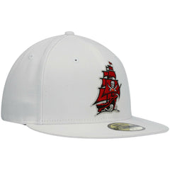Tampa Bay Buccaneers New Era Omaha Alternate Logo 59FIFTY Fitted Hat White - NFL
