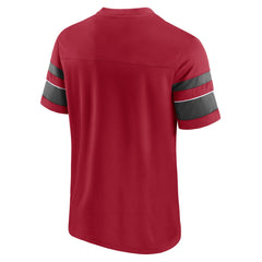Tampa Bay Buccaneers Textured Hashmark V-Neck T-Shirt Red - Fanatics