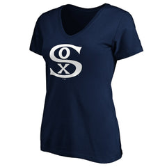 Chicago White Sox Women's Cooperstown Collection Huntington Logo V-Neck T-Shirt Lifestyle