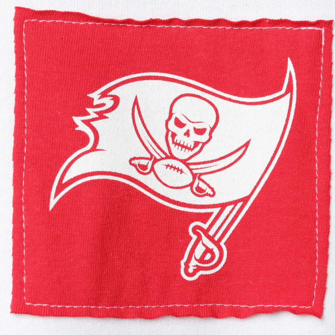 Tampa Bay Buccaneers Refried Apparel Women's Sustainable Crop Dolman Pullover Hoodie White - NFL