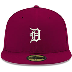 Detroit Tigers New Era White Logo 59FIFTY Fitted Hat Lifestyle