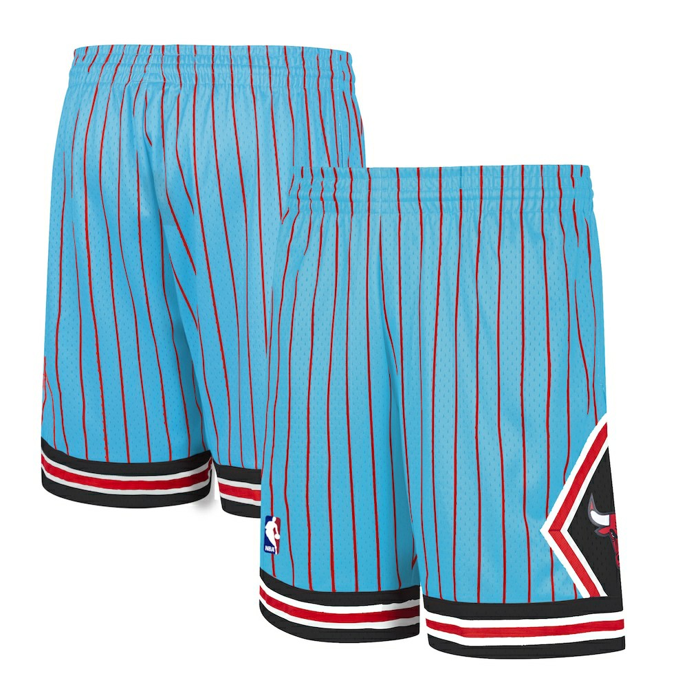 Mitchell & Ness - Chicago Bulls Hardwood Classic Reload Swingman Shorts - Blue