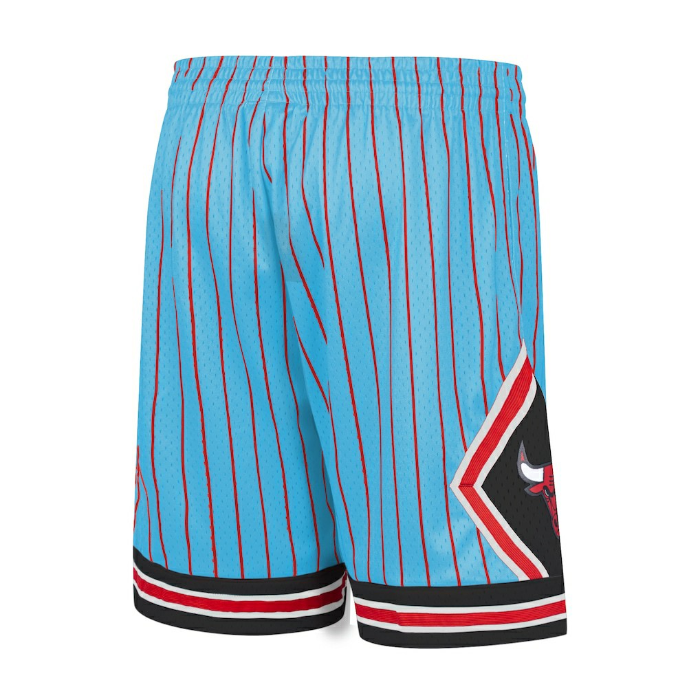 Mitchell & Ness - Chicago Bulls Hardwood Classic Reload Swingman Shorts - Blue