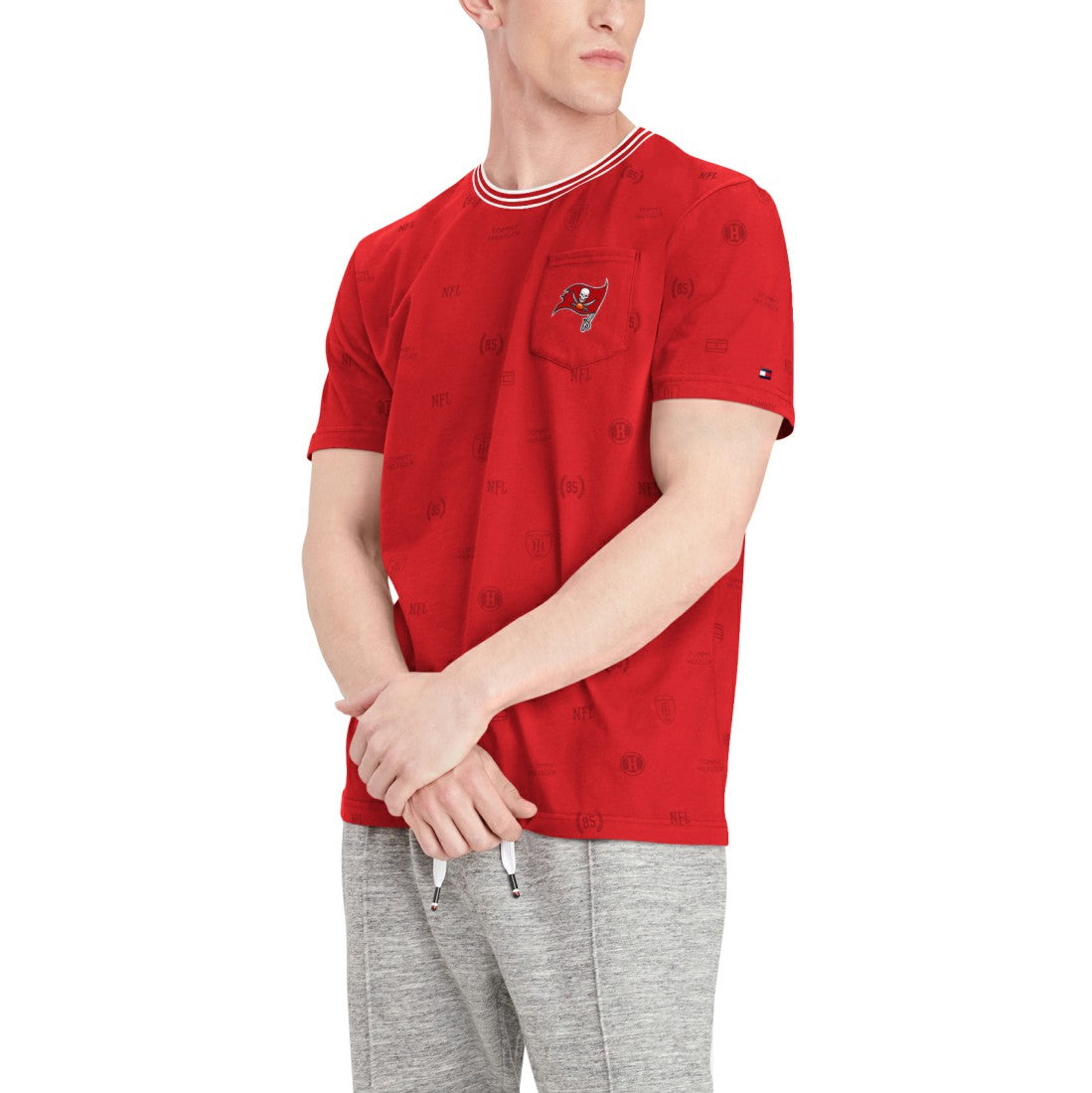 Tampa Bay Buccaneers Tommy Hilfiger Essential Pocket T-Shirt Red - NFL