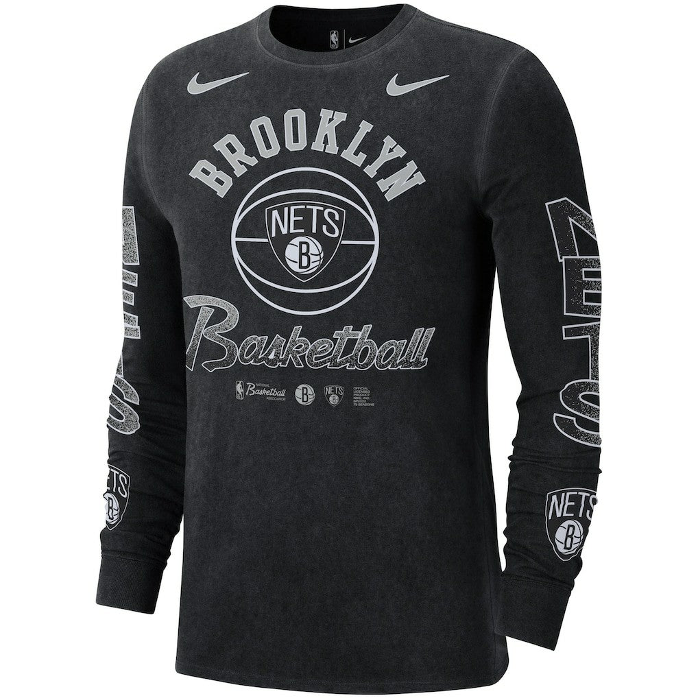 Nike - Brooklyn Nets Courtside Retro Elevated Long Sleeve T-Shirt - Black