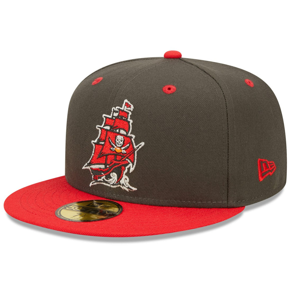 Tampa Bay Buccaneers New Era Flipside 2Tone 59FIFTY Fitted Hat Pewter/Red - NFL