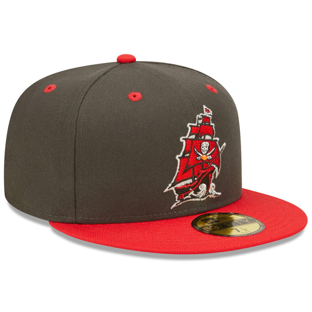Tampa Bay Buccaneers New Era Flipside 2Tone 59FIFTY Fitted Hat Pewter/Red - NFL