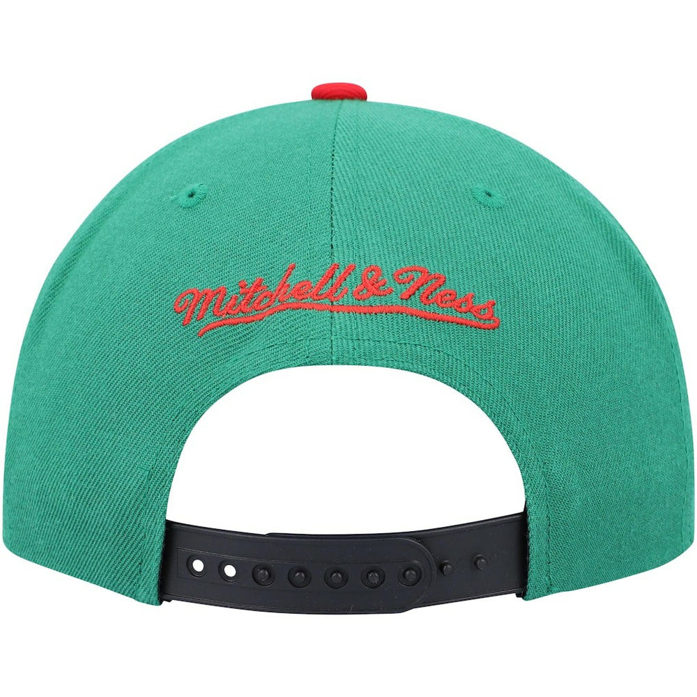 Mitchell & Ness - Chicago Bulls Day One Snapback Hat - Black/Green