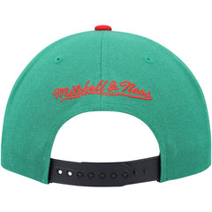 Mitchell & Ness - Chicago Bulls Day One Snapback Hat - Black/Green