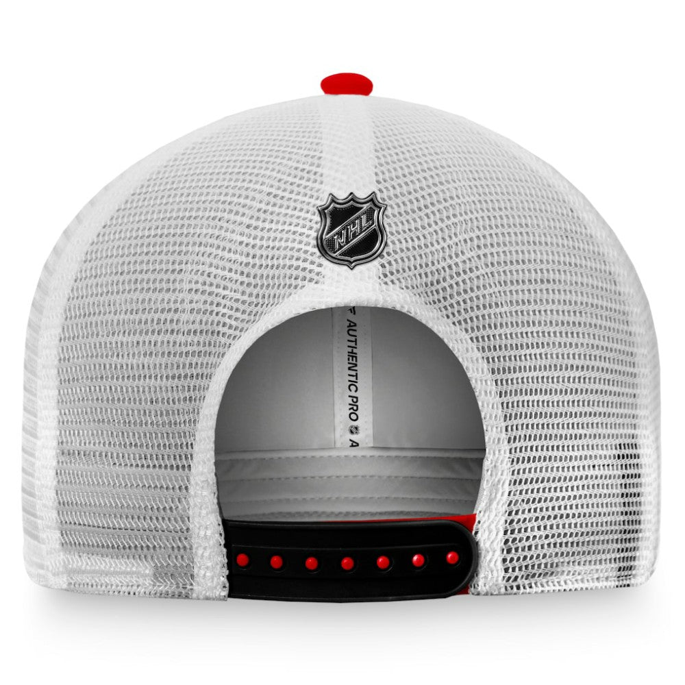 Chicago Blackhawks Fanatics Authentic Pro Rink Trucker Snapback Hat Red