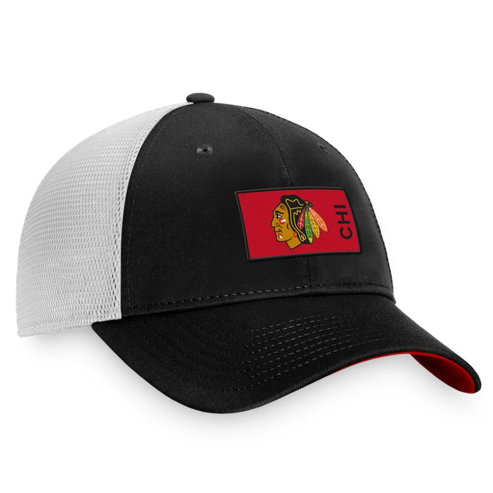 Chicago Blackhawks Fanatics Authentic Pro Rink Trucker Snapback Hat Black/White
