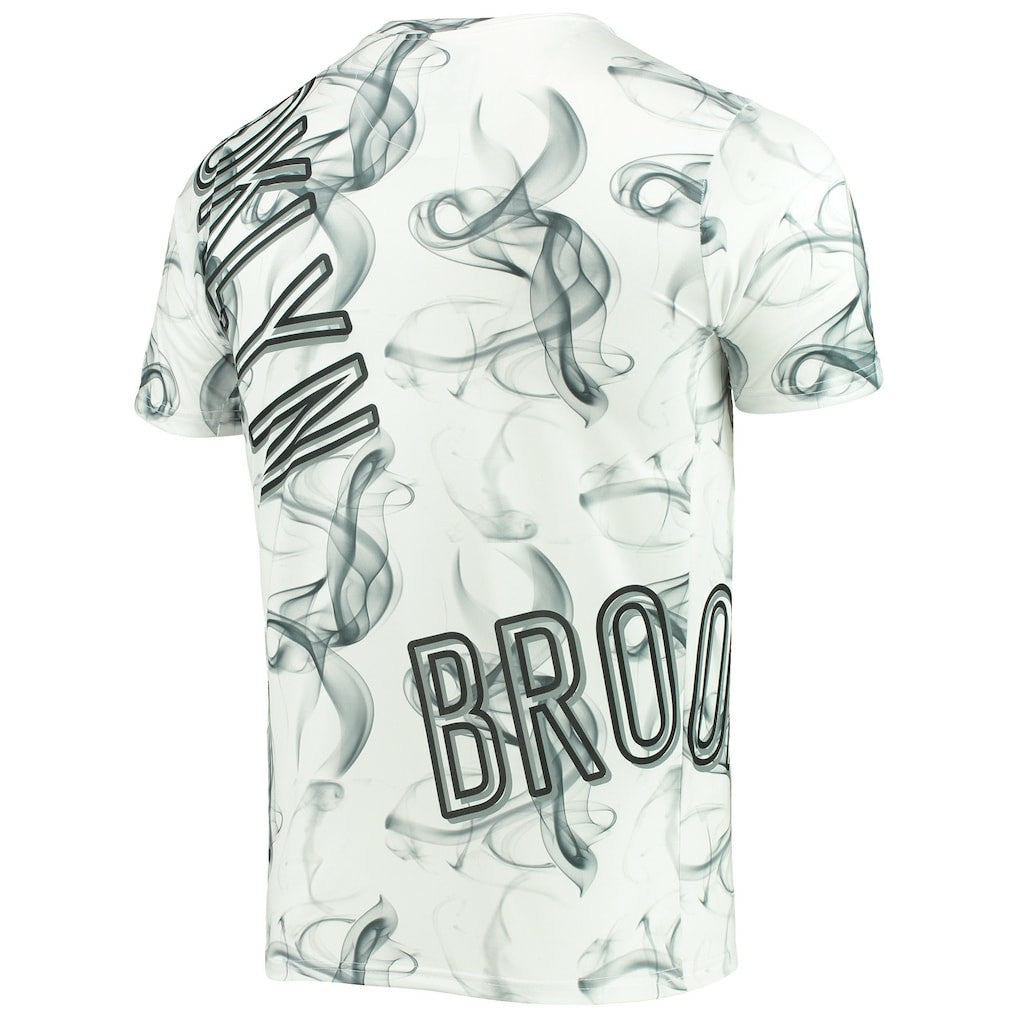 NBA - Brooklyn Nets FISLL Asymmetric Bold Smoke T-Shirt - White/Black