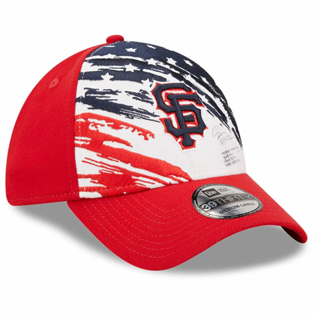 San Francisco Giants New Era 2022 4th of July 39THIRTY Flex Hat Lifestyle