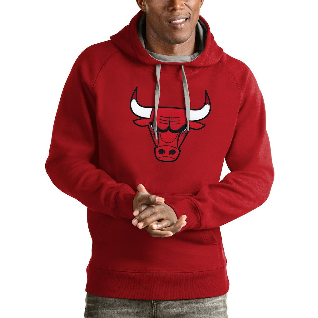 NBA - Chicago Bulls Antigua Logo Victory Pullover Hoodie - Red
