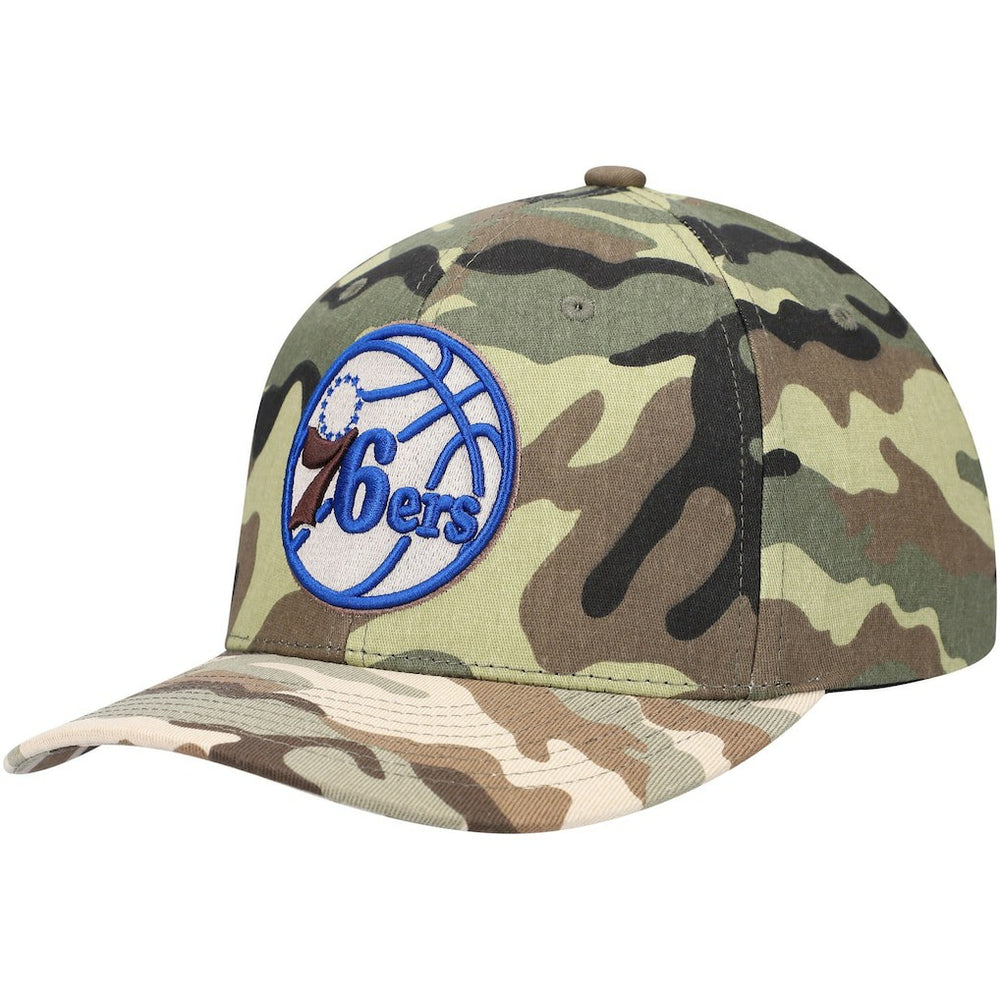 Mitchell & Ness - Philadelphia 76ers Woodland Desert Snapback Hat - Camo