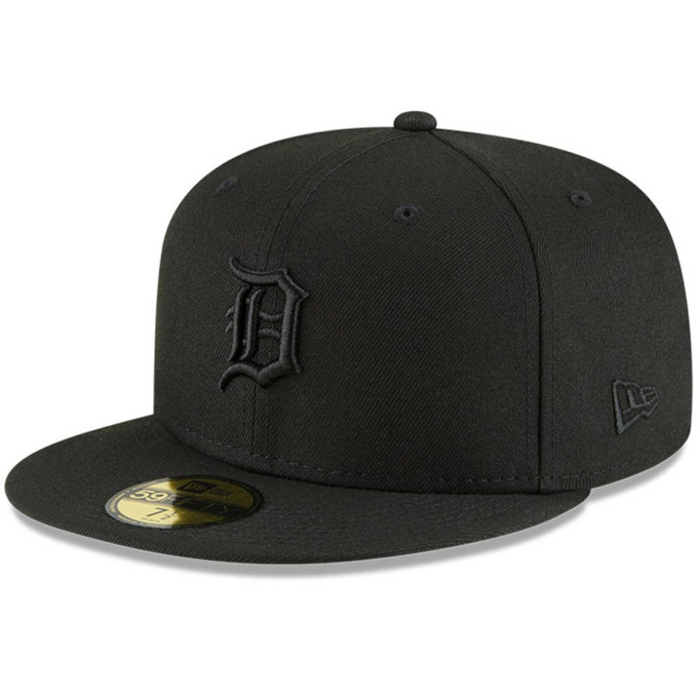 Detroit Tigers New Era Black on Black 59FIFTY Fitted Hat On Sale