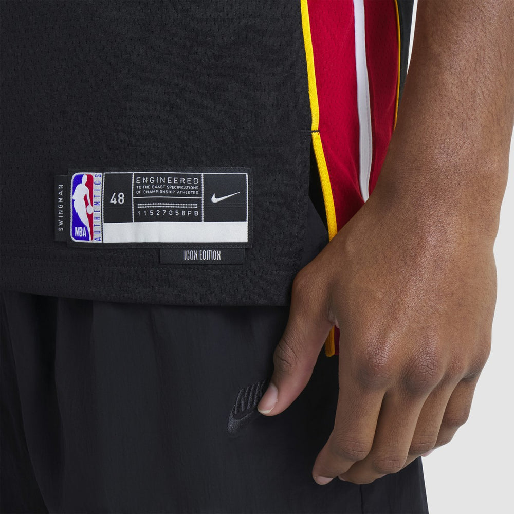 Nike - Tyler Herro Miami Heat Unisex Swingman Jersey - Icon Edition - Black
