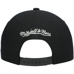 Mitchell & Ness - Atlanta Hawks Hardwood Classics Script 2.0 Snapback Hat - Black