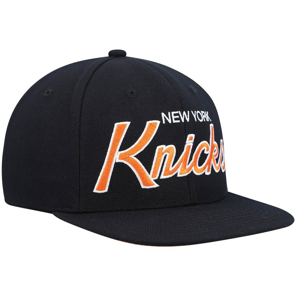 Mitchell & Ness - New York Knicks Hardwood Classics Script 2.0 Snapback Hat - Black