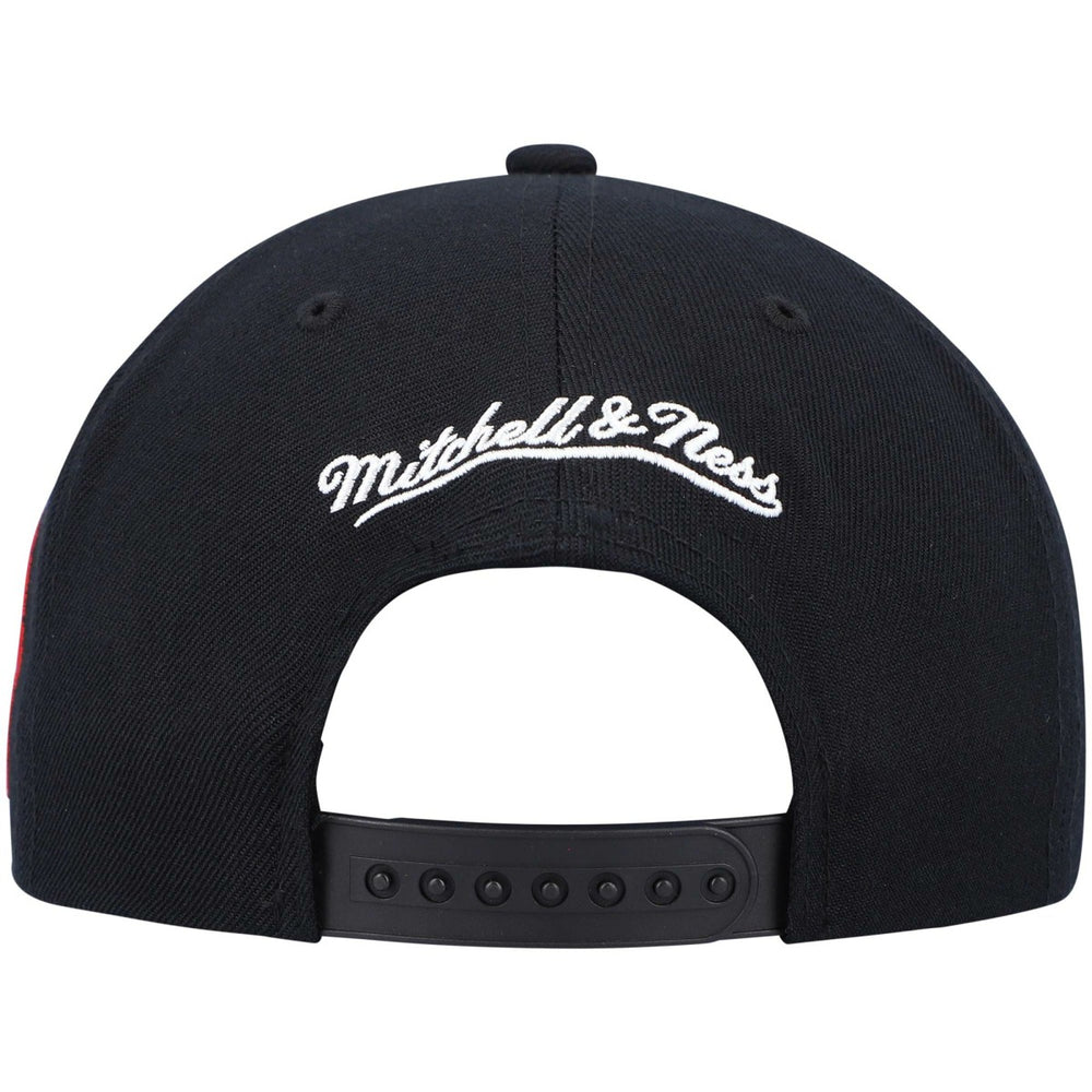 Mitchell & Ness - Toronto Raptors Hardwood Classics Script 2.0 Snapback Hat - Black