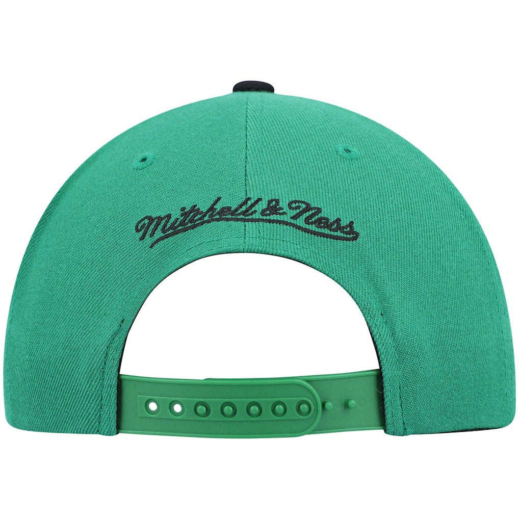 Mitchell & Ness - Boston Celtics Hardwood Classics Team Two-Tone 2.0 Snapback Hat - Kelly Green/Black