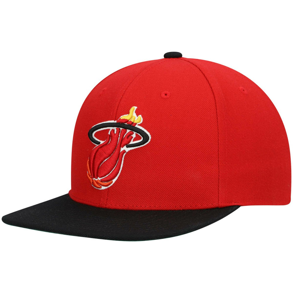 Mitchell & Ness - Miami Heat Hardwood Classics Team Two-Tone 2.0 Snapback Hat - Red/Black