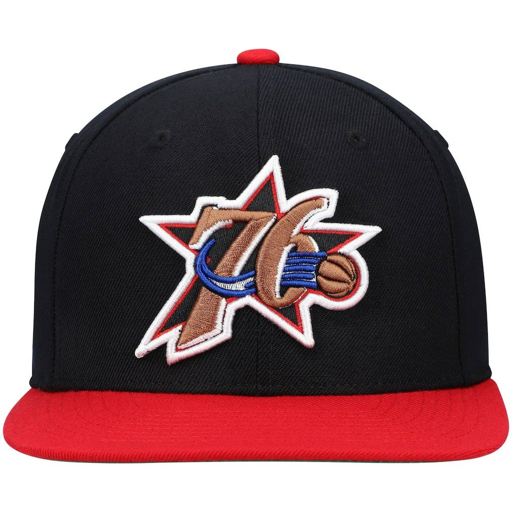 Mitchell & Ness - Philadelphia 76ers Hardwood Classics Team Two-Tone 2.0 Snapback Hat - Black/Red
