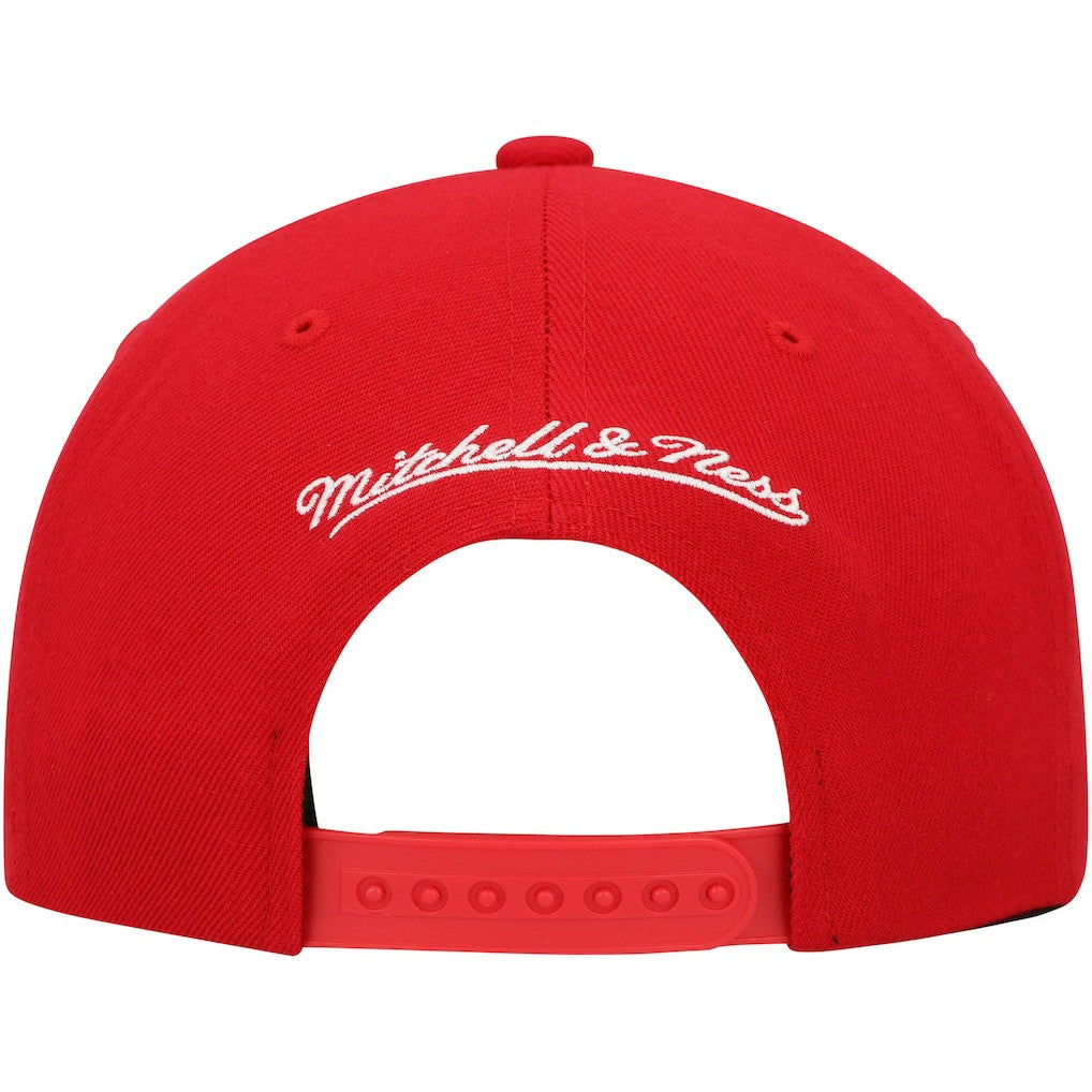 Mitchell & Ness - Atlanta Hawks Hardwood Classics Team Ground 2.0 Snapback Hat - Red