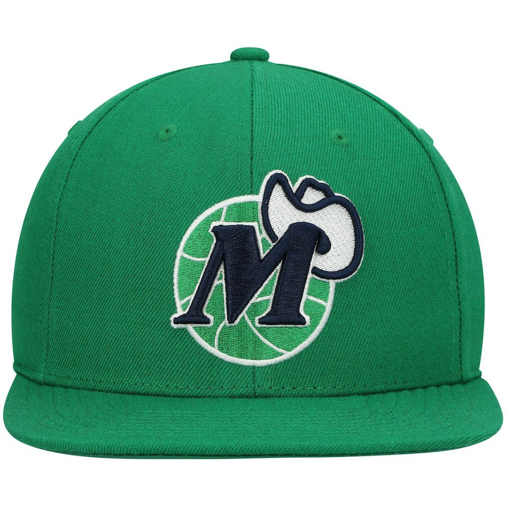 Mitchell & Ness - Dallas Mavericks Hardwood Classics Team Ground 2.0 Snapback Hat - Green