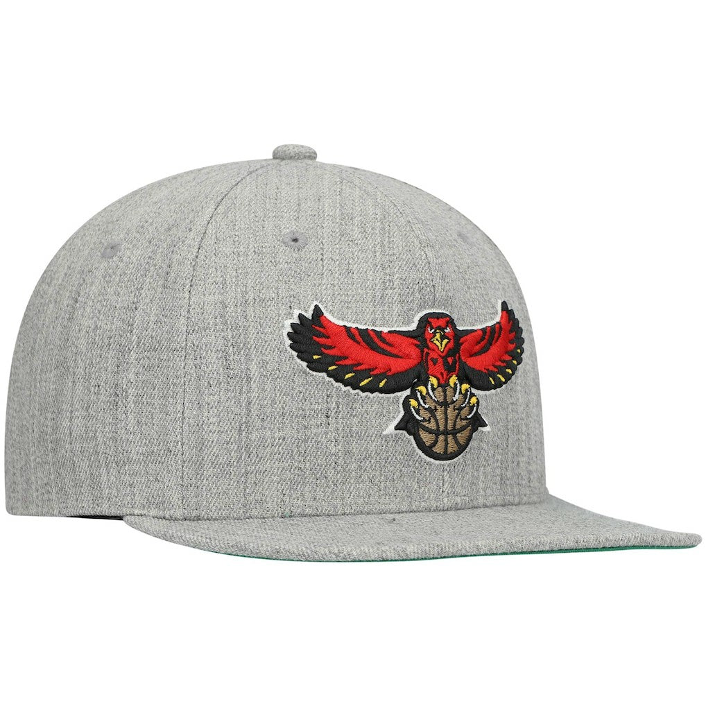 Mitchell & Ness - Atlanta Hawks Hardwood Classics Team 2.0 Snapback Hat - Heathered Gray