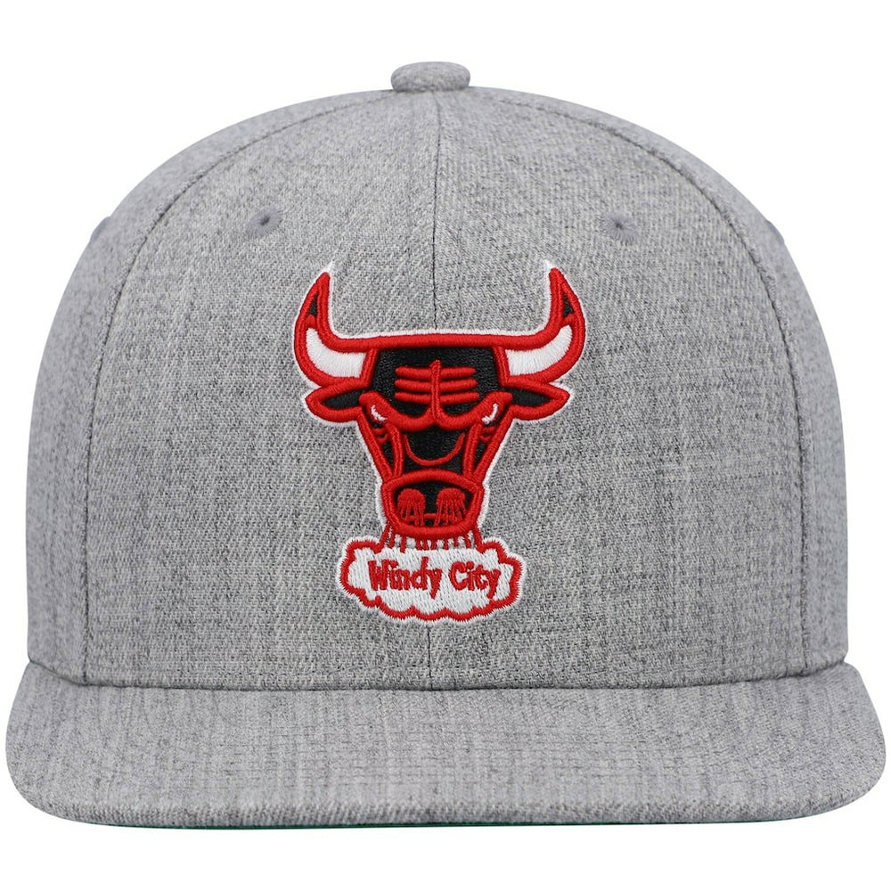 Mitchell & Ness - Chicago Bulls Hardwood Classics Team 2.0 Snapback Hat - Heathered Gray