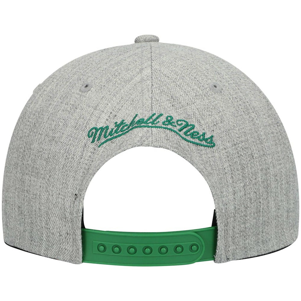 Mitchell & Ness - Dallas Mavericks Hardwood Classics Team 2.0 Snapback Hat - Heathered Gray