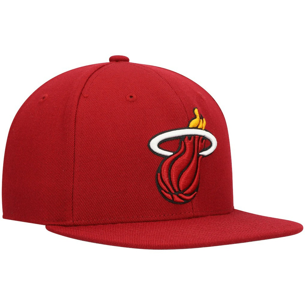 Mitchell & Ness - Miami Heat Ground 2.0 Snapback Hat - Red