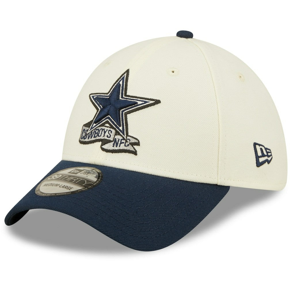 Dallas Cowboys New Era 2022 Sideline 39THIRTY 2-Tone Flex Hat Cream/Navy - NFL