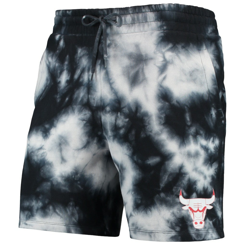 New Era - Chicago Bulls Fleece Tie-Dye Shorts - Black