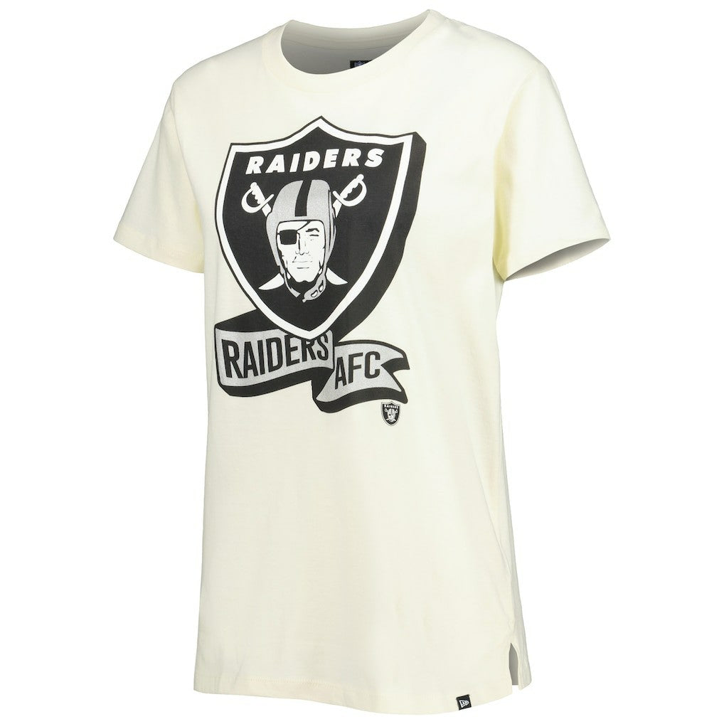 Las Vegas Raiders New Era Women's Chrome Sideline T-Shirt Cream - NFL