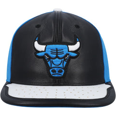 Mitchell & Ness - Chicago Bulls Day One Snapback Hat - Black/White