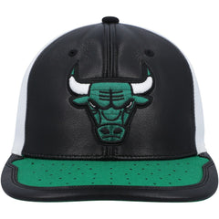 Mitchell & Ness - Chicago Bulls Day One Snapback Hat - White/Green