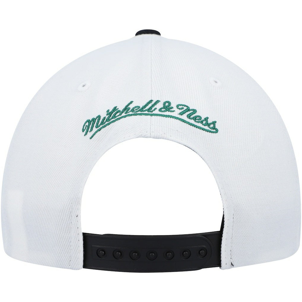Mitchell & Ness - Chicago Bulls Day One Snapback Hat - White/Green