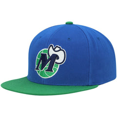 Mitchell & Ness - Dallas Mavericks Hardwood Classics Snapback Hat - Blue/Green