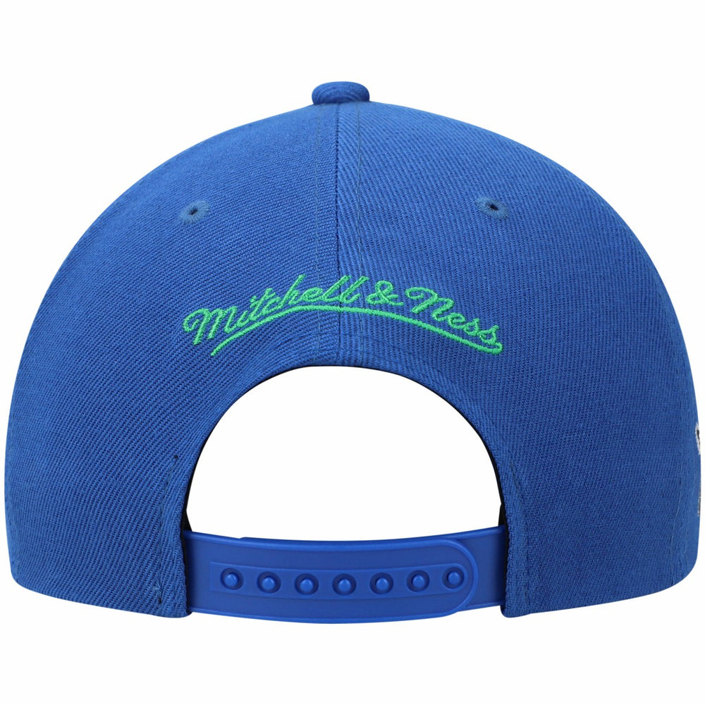 Mitchell & Ness - Minnesota Timberwolves Hardwood Classics Snapback Hat - Blue