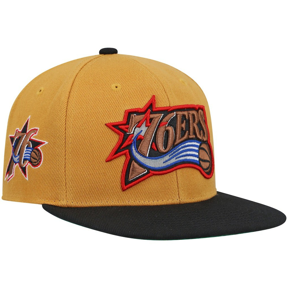 Mitchell & Ness - Philadelphia 76ers Hardwood Classics Snapback Hat - Gold/Black