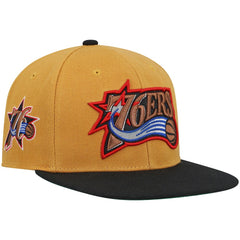 Mitchell & Ness - Philadelphia 76ers Hardwood Classics Snapback Hat - Gold/Black