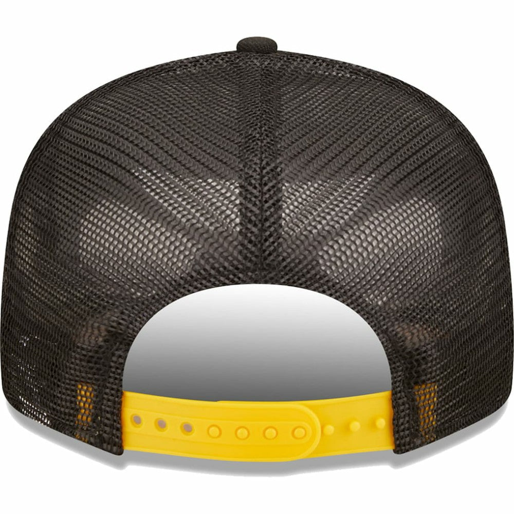 Pittsburgh Pirates New Era Patriot Trucker 9FIFTY Snapback Hat Lifestyle