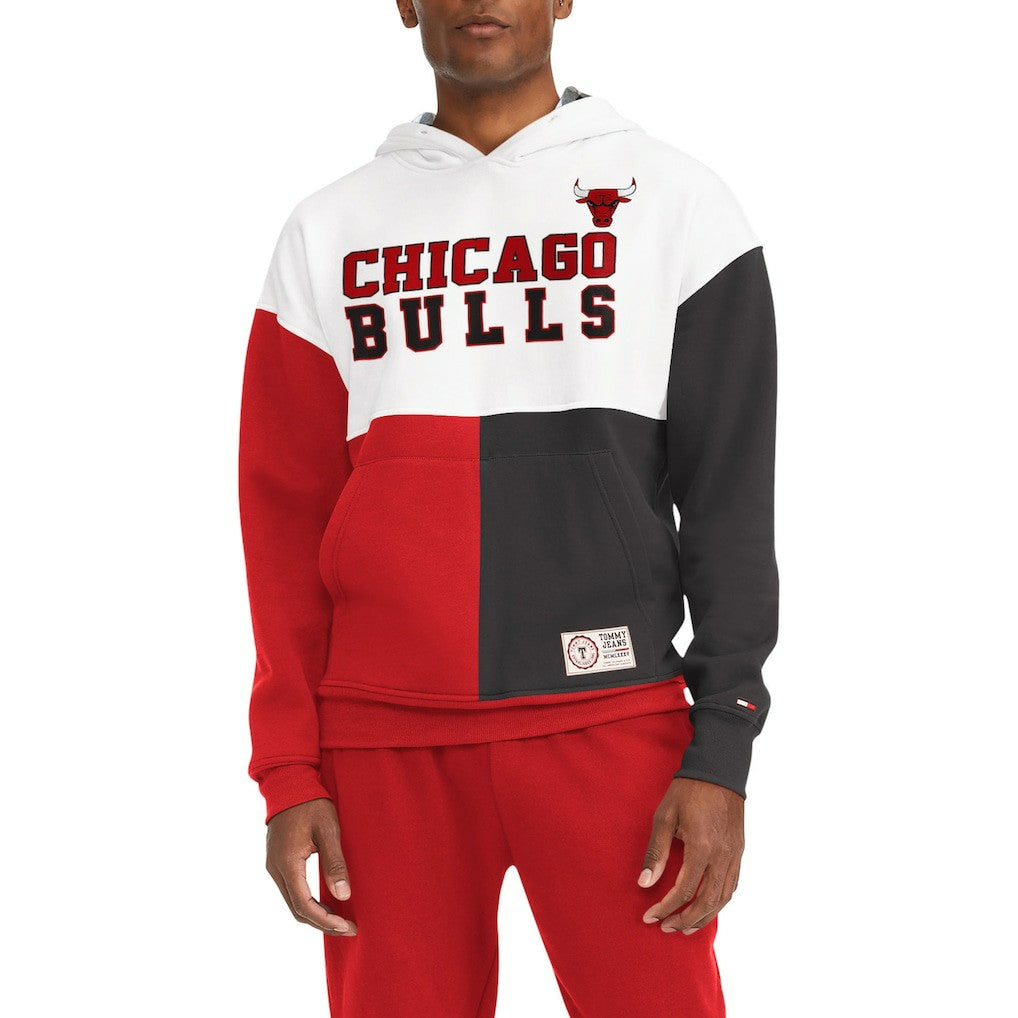 NBA - Chicago Bulls Tommy Jeans Andrew Split Pullover Hoodie - White/Red