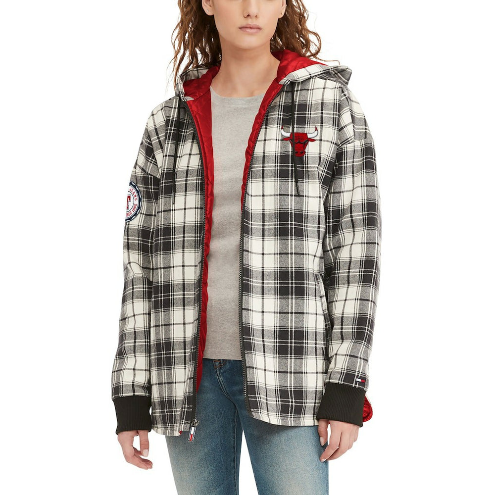 NBA - Chicago Bulls Tommy Jeans Women's Molly Flannel Full-Zip Hoodie - Black/Cream